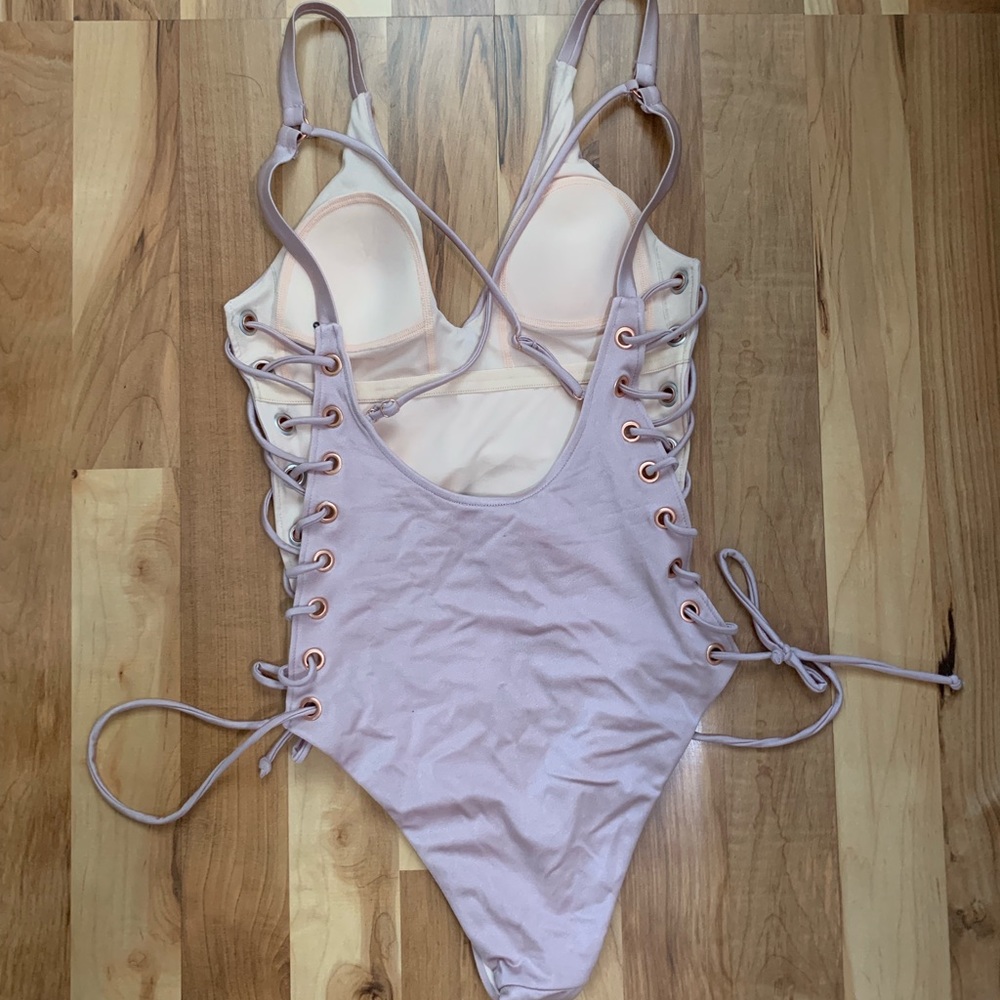 Bathing suit - Picture 2 of 3